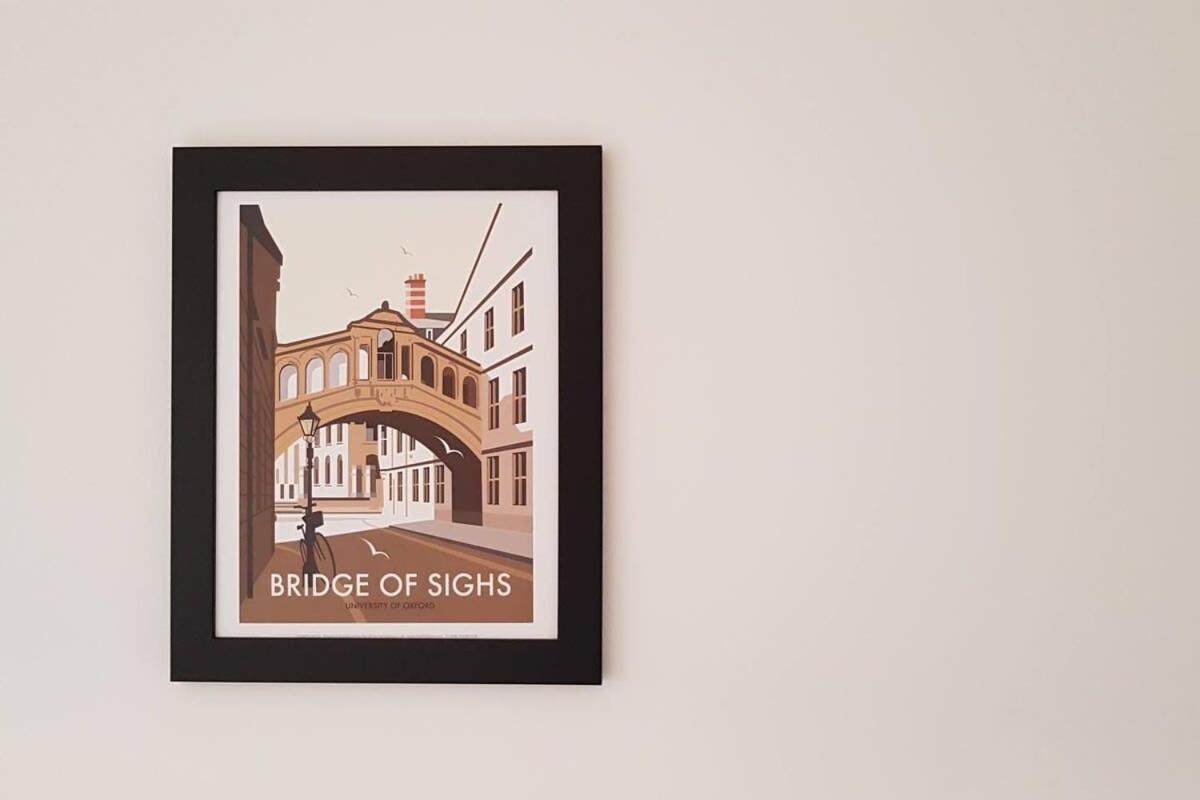 Modern Apartment In The Heart Of Oxford With Secure Underground Parking מראה חיצוני תמונה