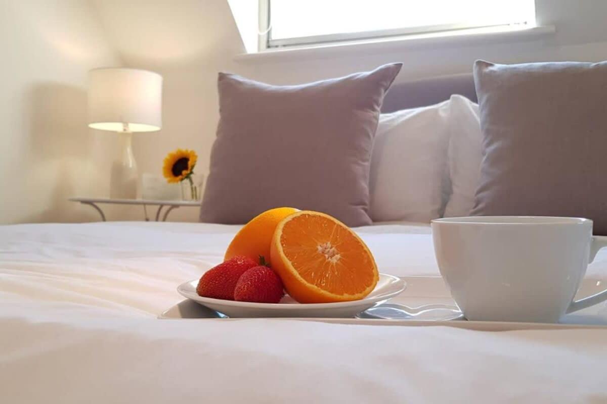 Modern Apartment In The Heart Of Oxford With Secure Underground Parking מראה חיצוני תמונה